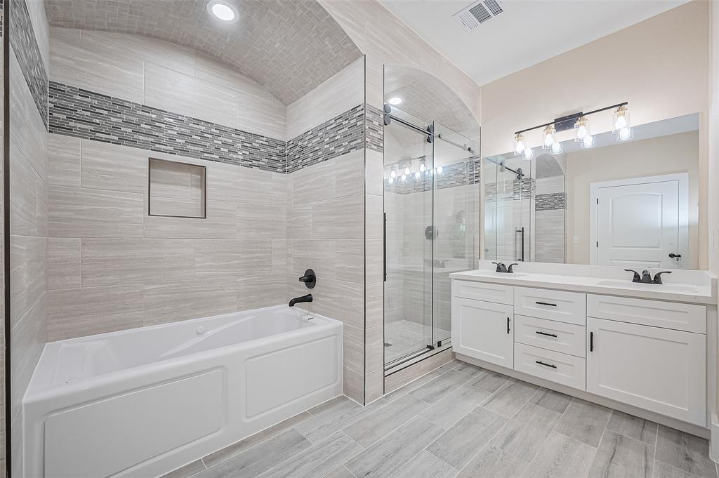 12106 Lantern Lane Ln, Pinehurst, Texas image 21