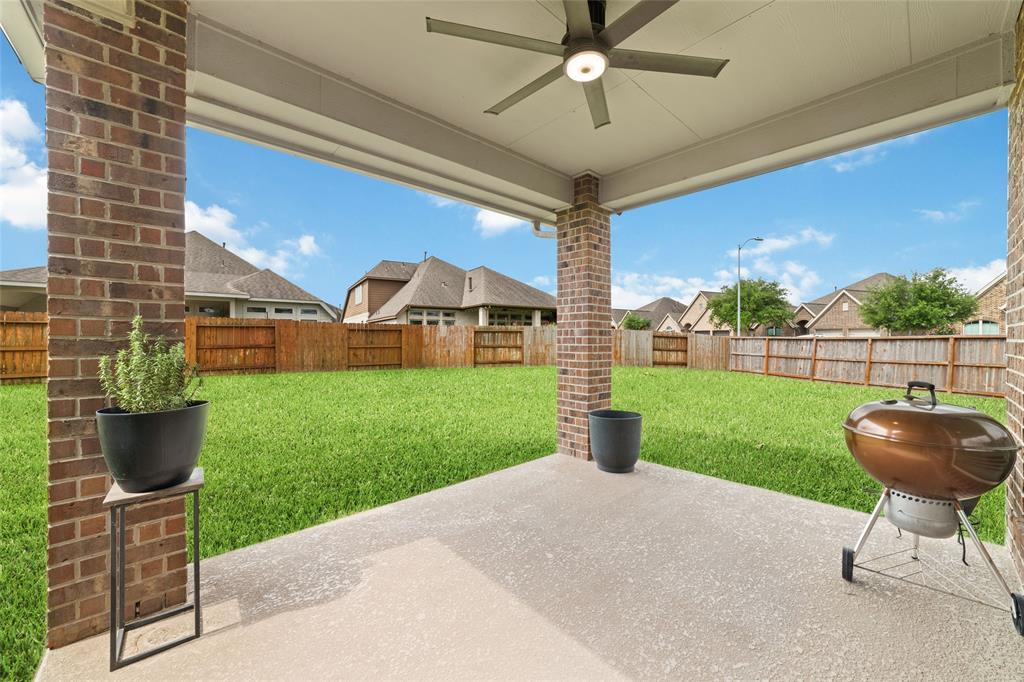 13808 Granite Manor Lane, Pearland, Texas image 31