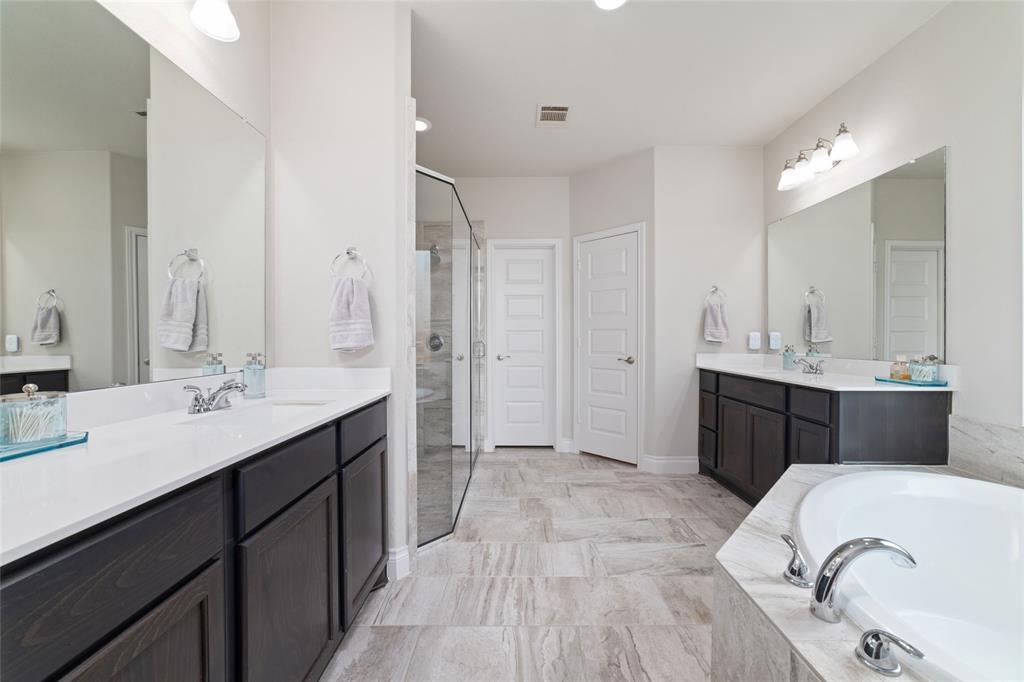 13808 Granite Manor Lane, Pearland, Texas image 21