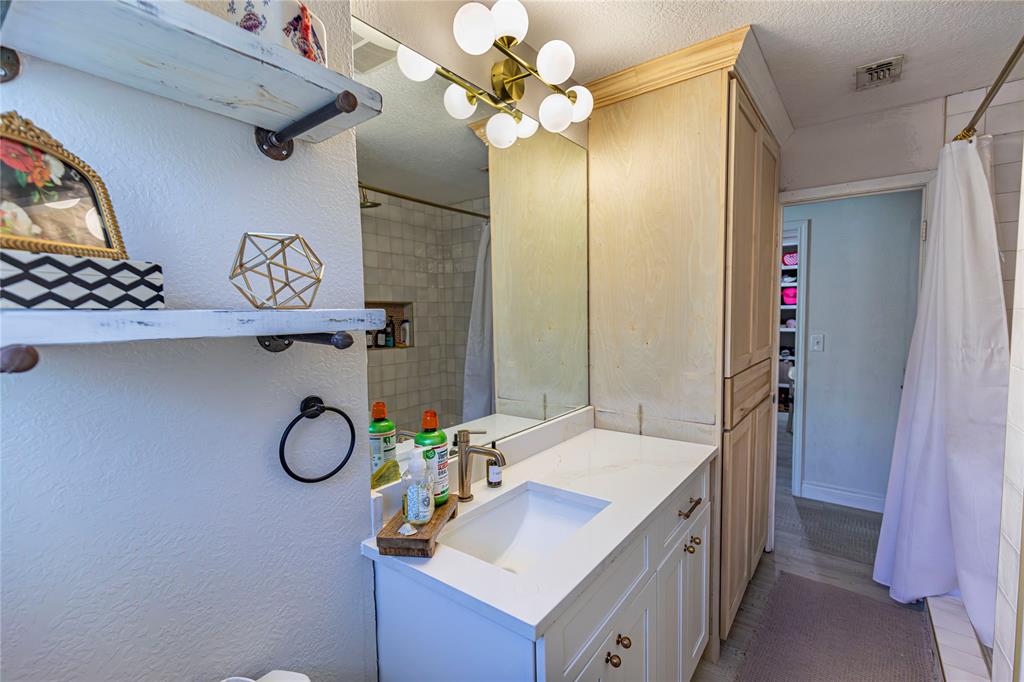 505 E Strauss Street, Bellville, Texas image 13