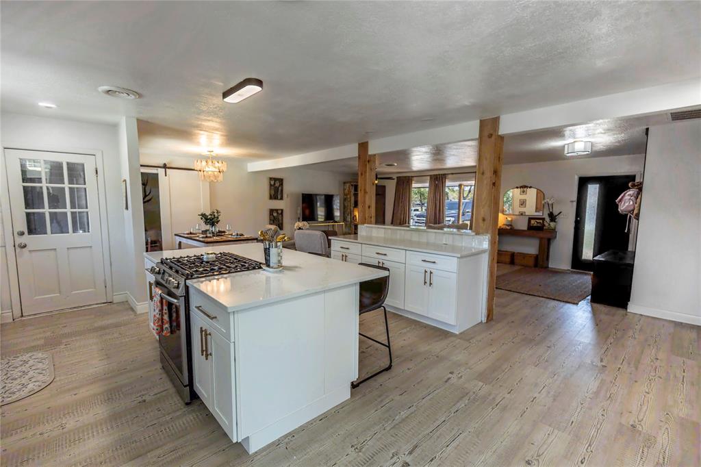 505 E Strauss Street, Bellville, Texas image 7