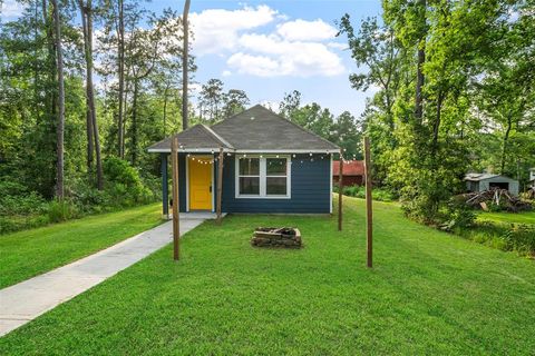 15229 Travis Lane Willis TX 77378
