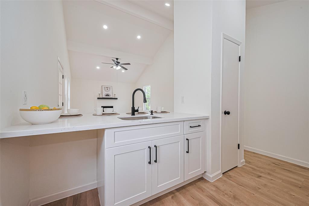 14151 Clover Point Drive, Sugar Land, Texas image 13