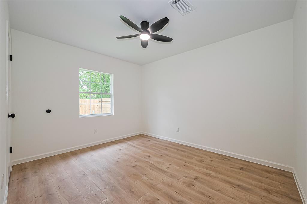 14151 Clover Point Drive, Sugar Land, Texas image 16