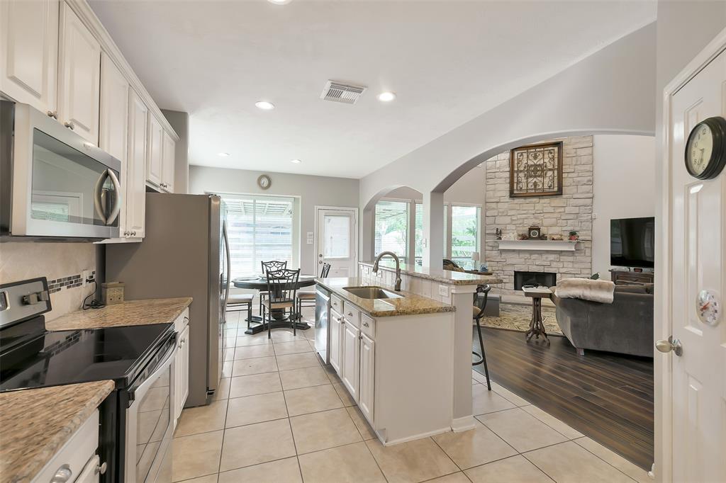 16315 Cumberland Trail, Cypress, Texas image 21