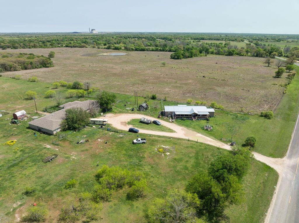 6016 W Lake Creek Road, Riesel, Texas image 18