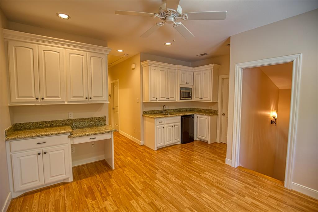 3560 Wm B Travis Lane, Brenham, Texas image 26