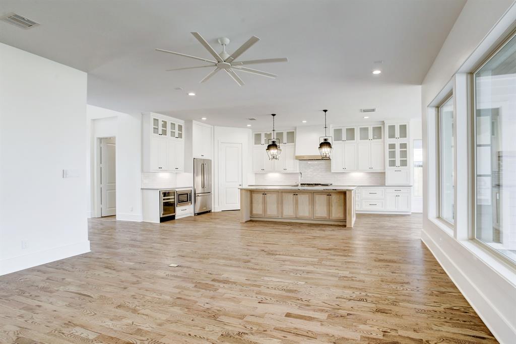 1434 Richelieu Lane Drive, Houston, Texas image 6