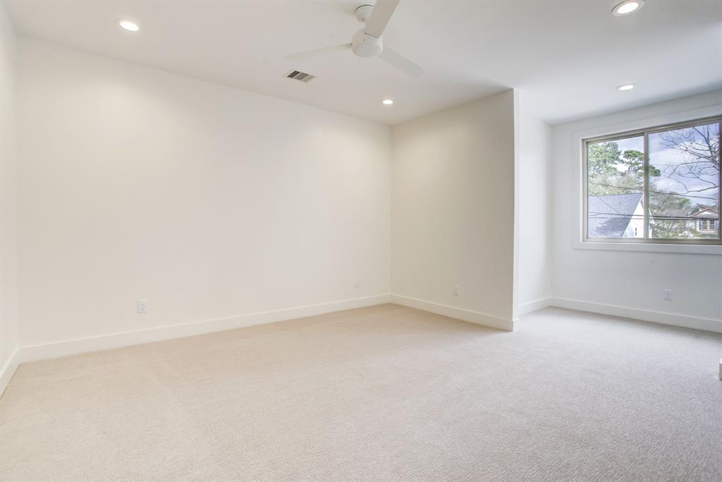 1434 Richelieu Lane Drive, Houston, Texas image 9