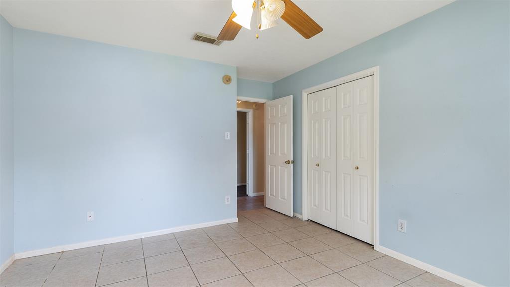 21463 Palace Pines Drive, Kingwood, Texas image 5