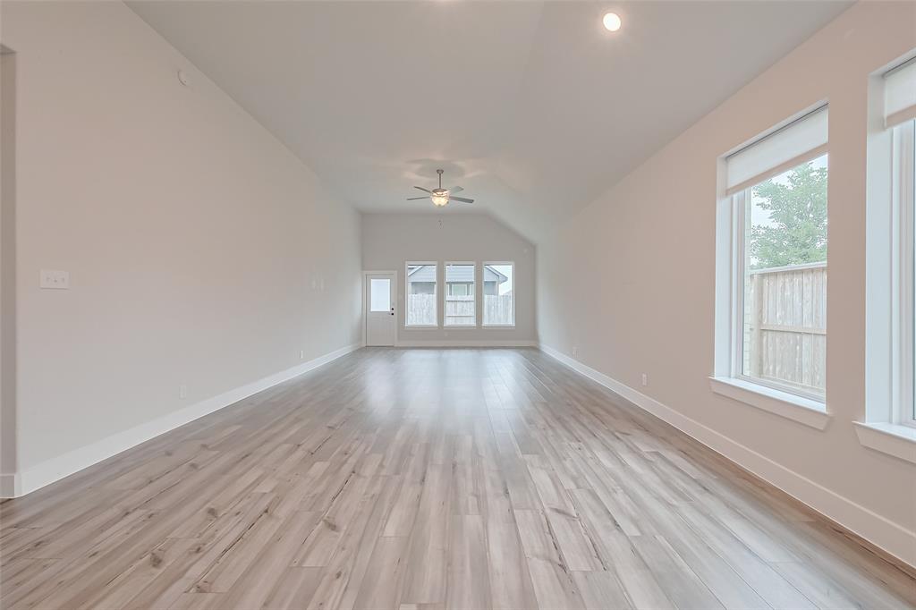 200 Catalina Cove Drive, Katy, Texas image 11