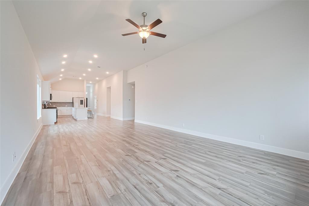 200 Catalina Cove Drive, Katy, Texas image 13
