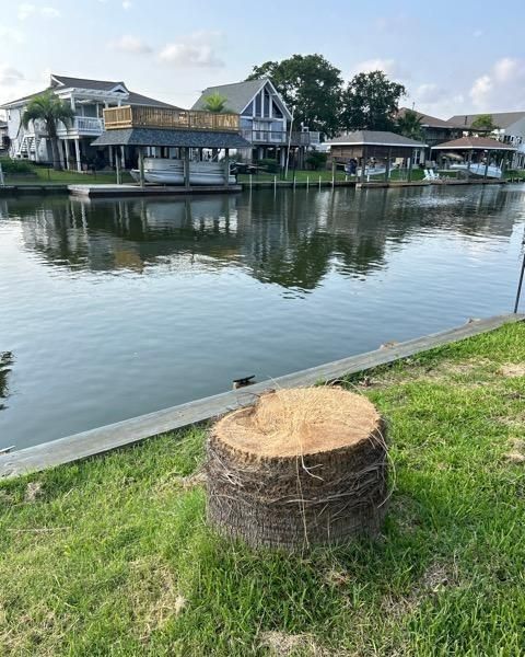 A home in Bayou Vista