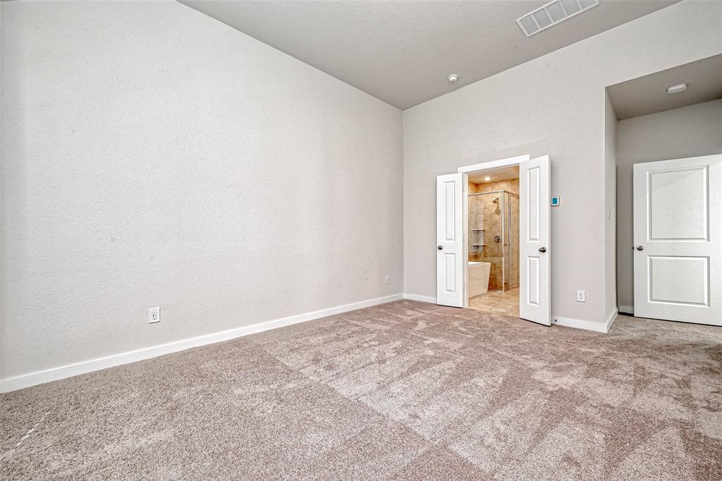 607 Pecan Hickory Court, Conroe, Texas image 16