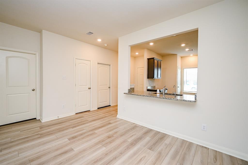 405 Elaine Valley Drive #D, Katy, Texas image 9