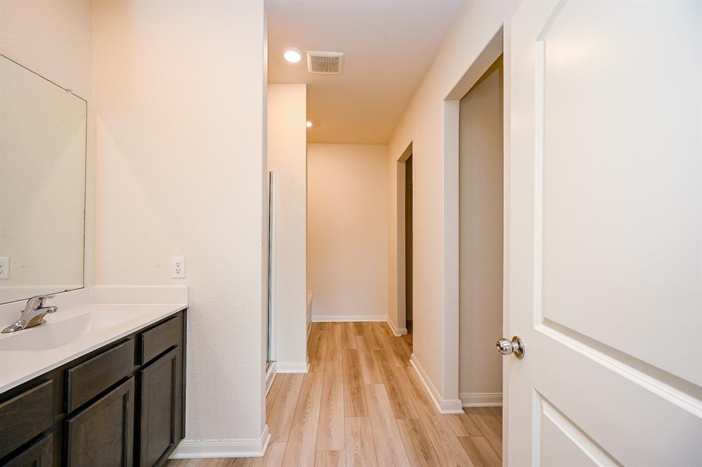 405 Elaine Valley Drive #D, Katy, Texas image 14