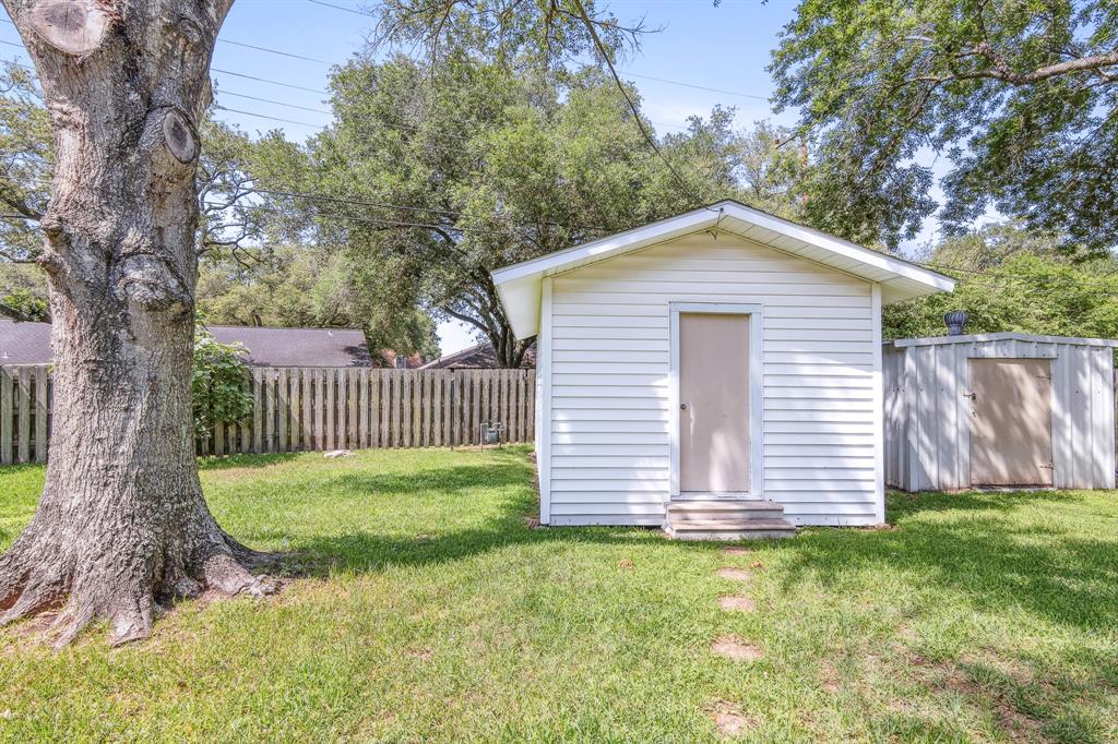 3010 Lamar Circle, El Campo, Texas image 28
