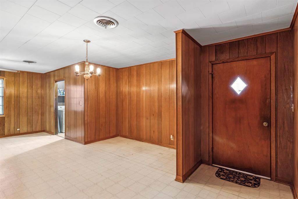 3010 Lamar Circle, El Campo, Texas image 7
