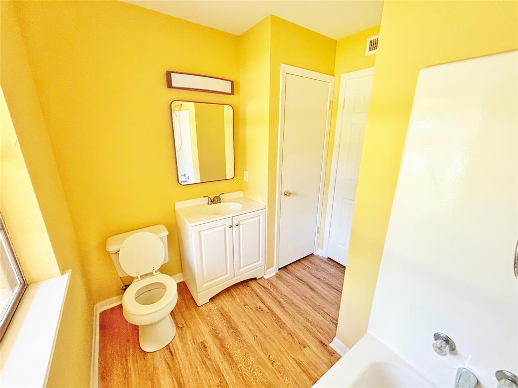 803 Wolley Circle Cir, Crockett, Texas image 14