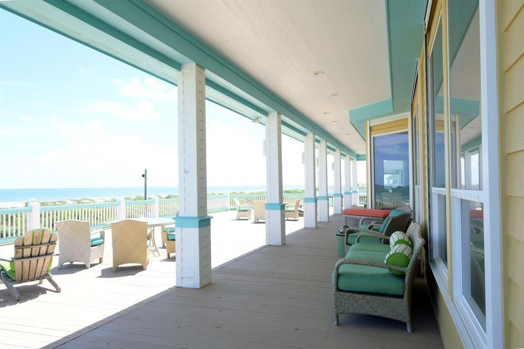 680 Villa Drive, Crystal Beach, Texas image 29