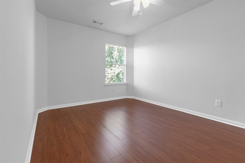 7918 Swan Lane, Baytown, Texas image 25