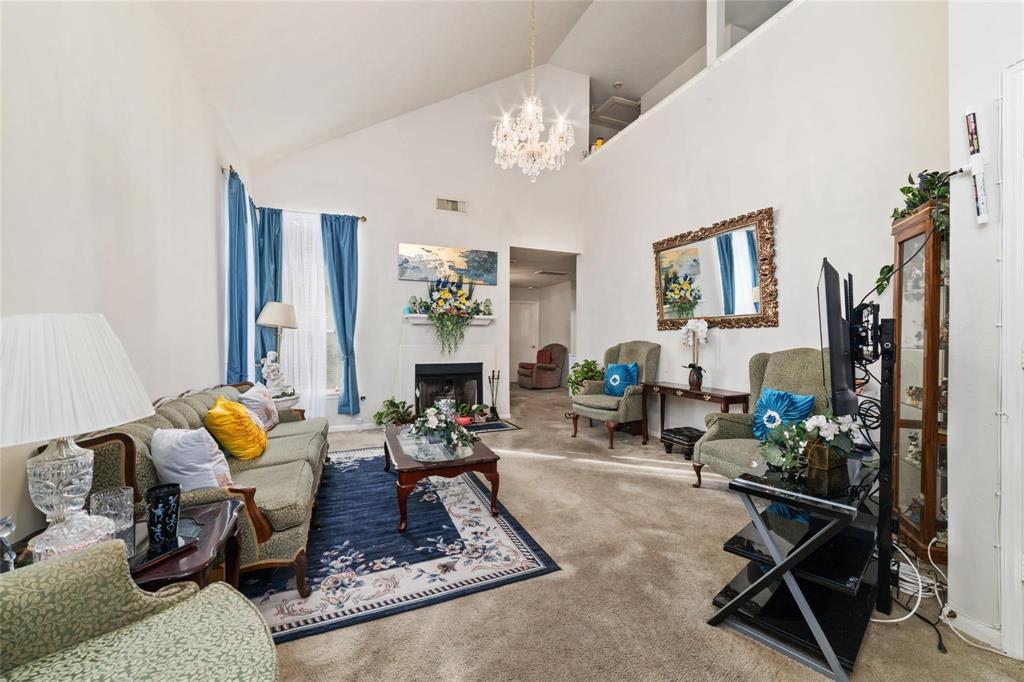 21115 Hidden Bridle Court, Houston, Texas image 5