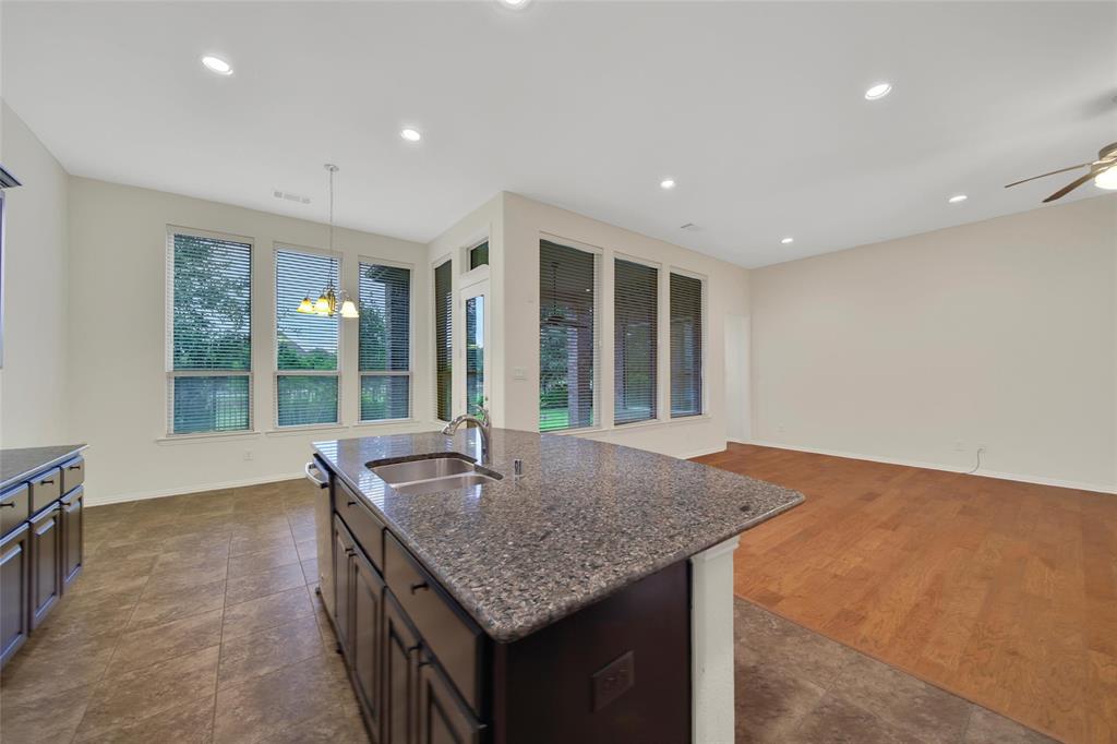 10938 Glenrothers Drive, Richmond, Texas image 12