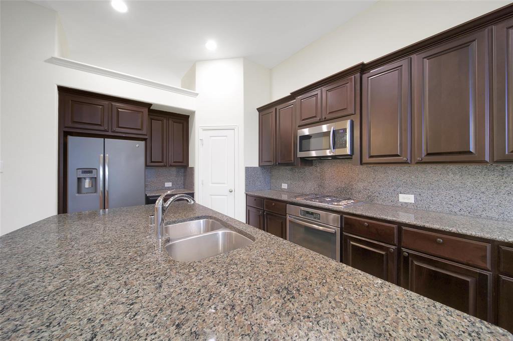 10938 Glenrothers Drive, Richmond, Texas image 13
