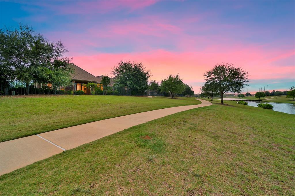 10938 Glenrothers Drive, Richmond, Texas image 47