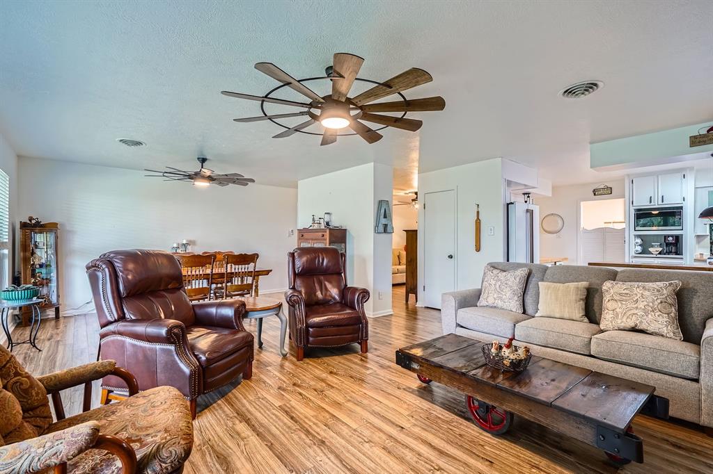 131 Park Drive, Point Blank, Texas image 7