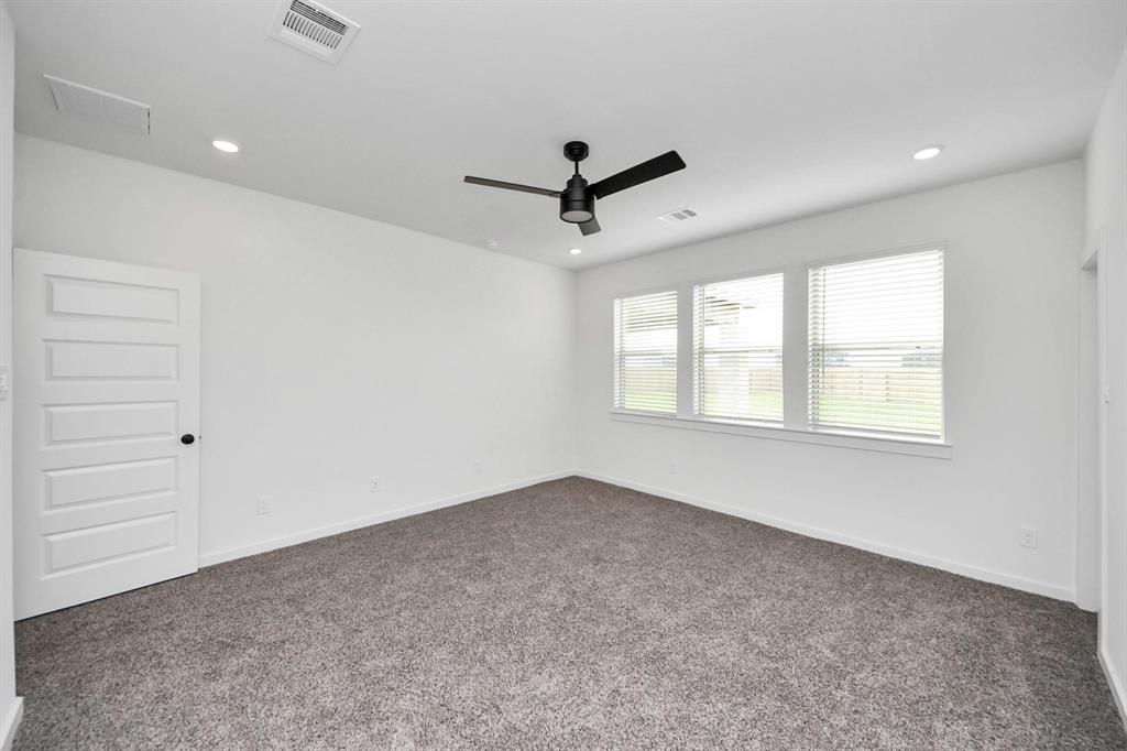 Alvin, Texas 77511, United States, 5 Bedrooms Bedrooms, ,4 BathroomsBathrooms,Residential,Active,127353