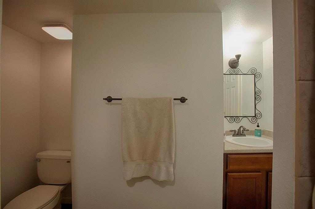 907 Davis Road, League City, Texas image 17
