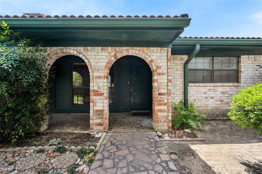 3500 Mission Viejo Street