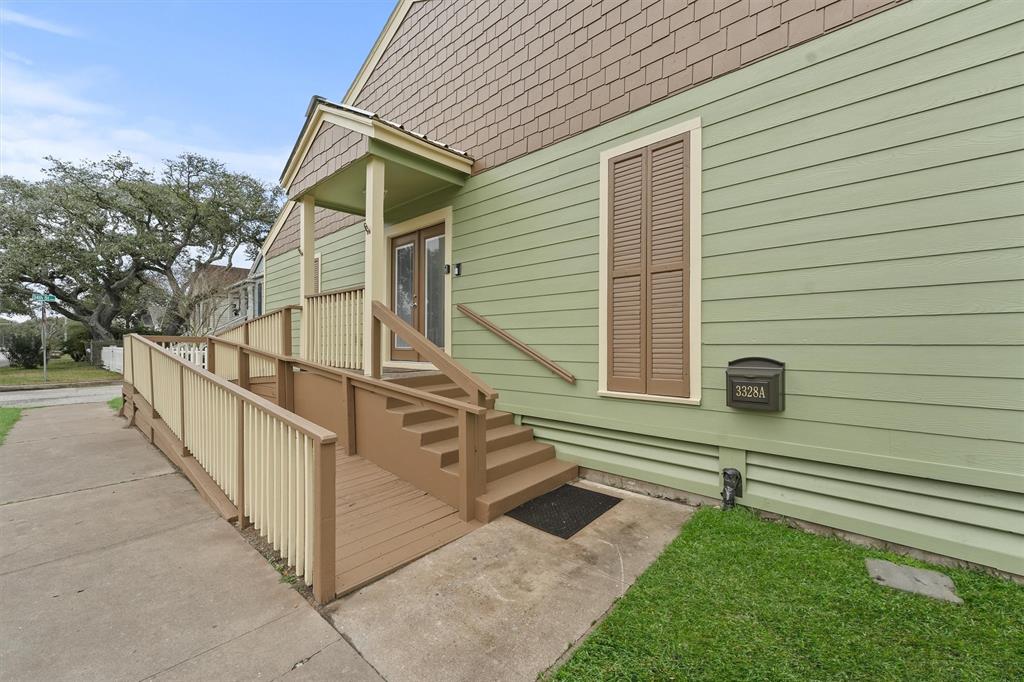 3328 Bernardo De Galvez Avenue, Galveston, Texas image 19