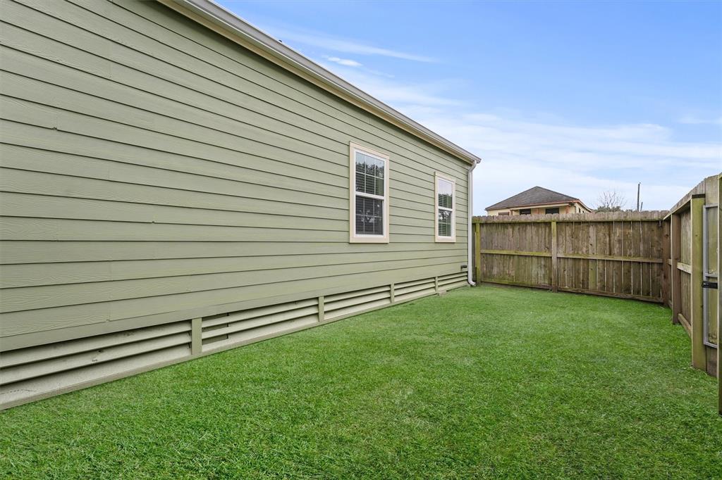 3328 Bernardo De Galvez Avenue, Galveston, Texas image 20