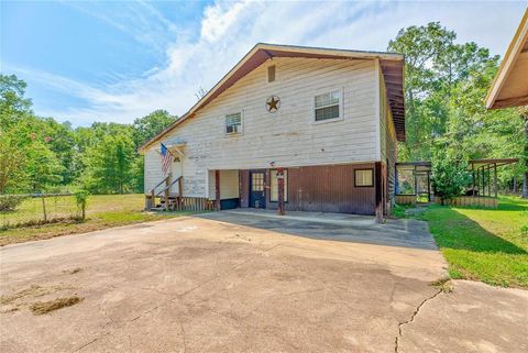 A home in West Livingston