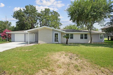 A home in La Porte