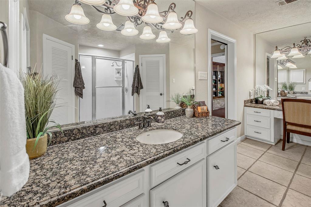 3001 Rustling Oaks Drive, Bryan, Texas image 13