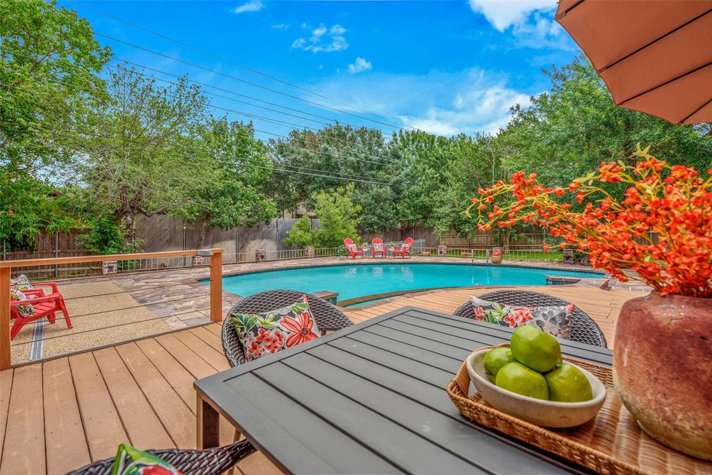 3001 Rustling Oaks Drive, Bryan, Texas image 37