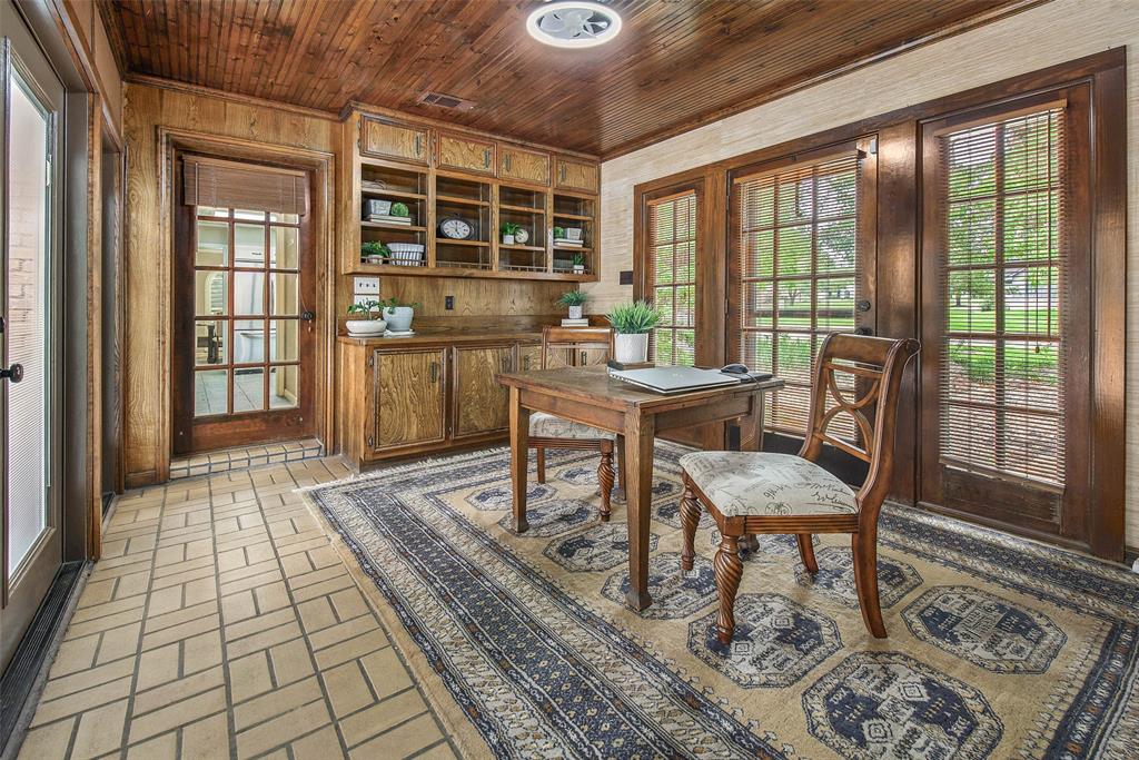 3001 Rustling Oaks Drive, Bryan, Texas image 25