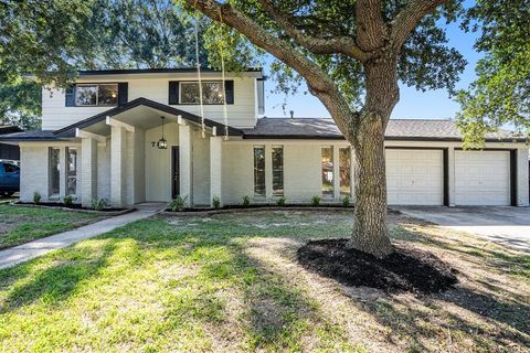 710 Bayview Drive El Lago TX 77586