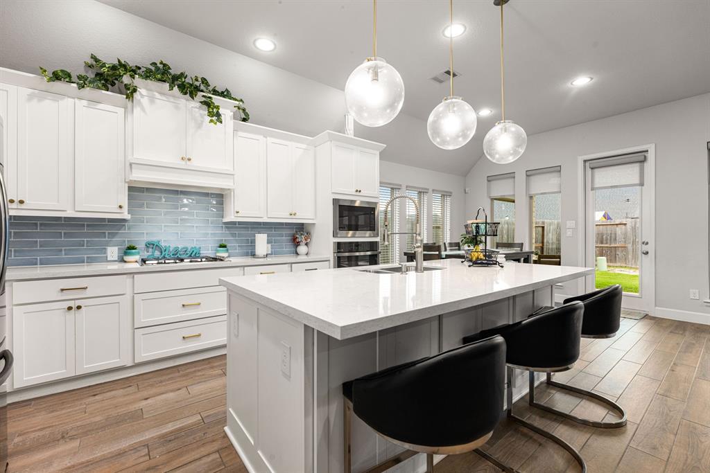 4107 Maple Glen Drive