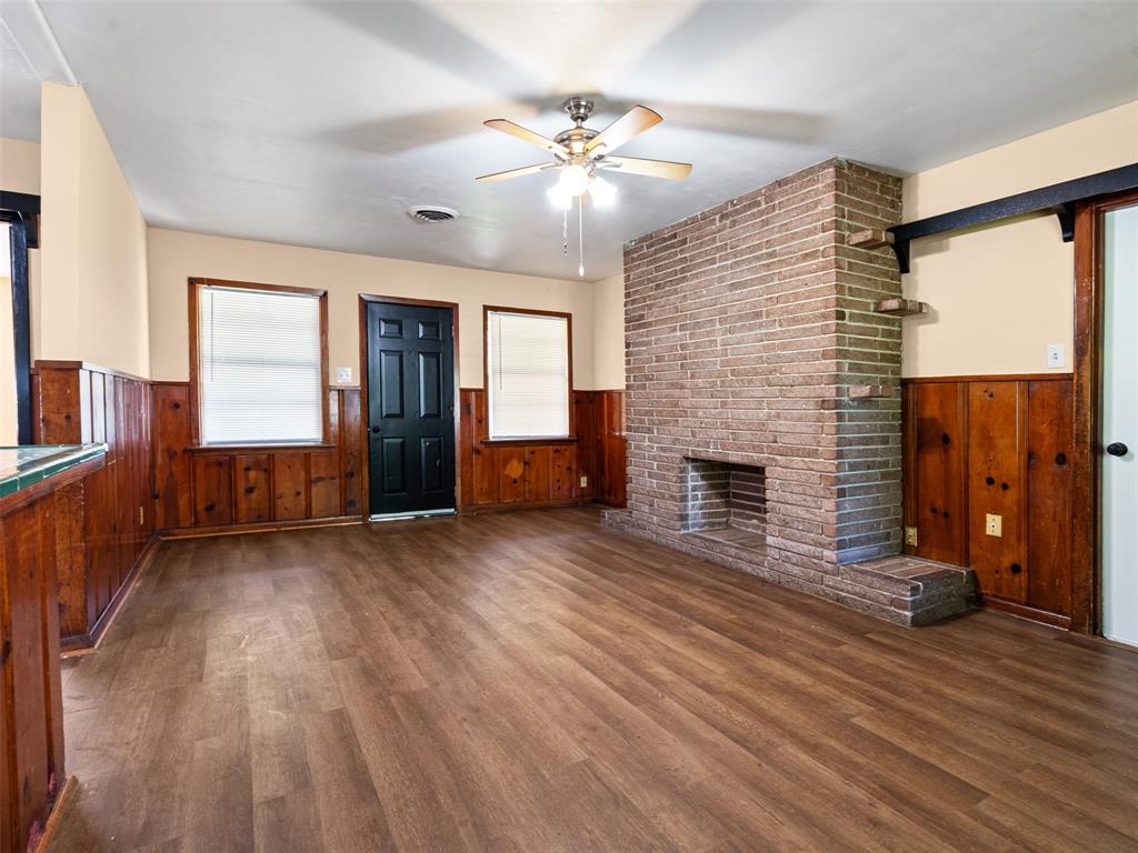 1004 3rd Street, Texas City, Texas image 4