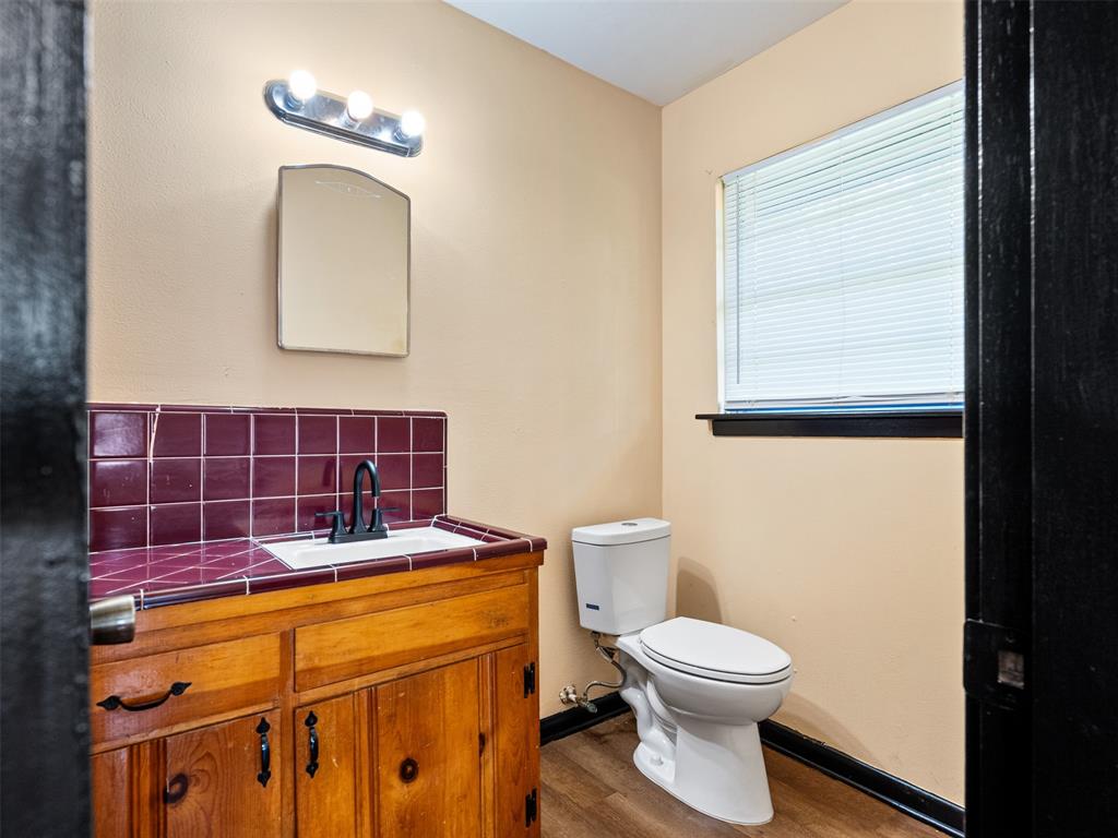 1004 3rd Street, Texas City, Texas image 17