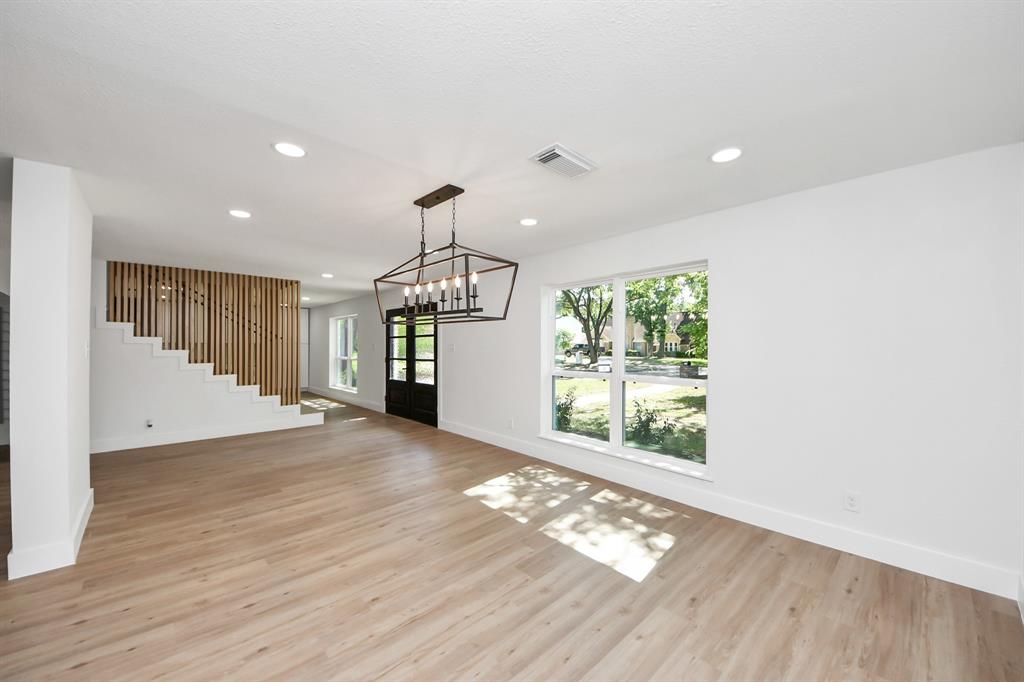 5614 Oakhaven Lane, Houston, Texas image 6