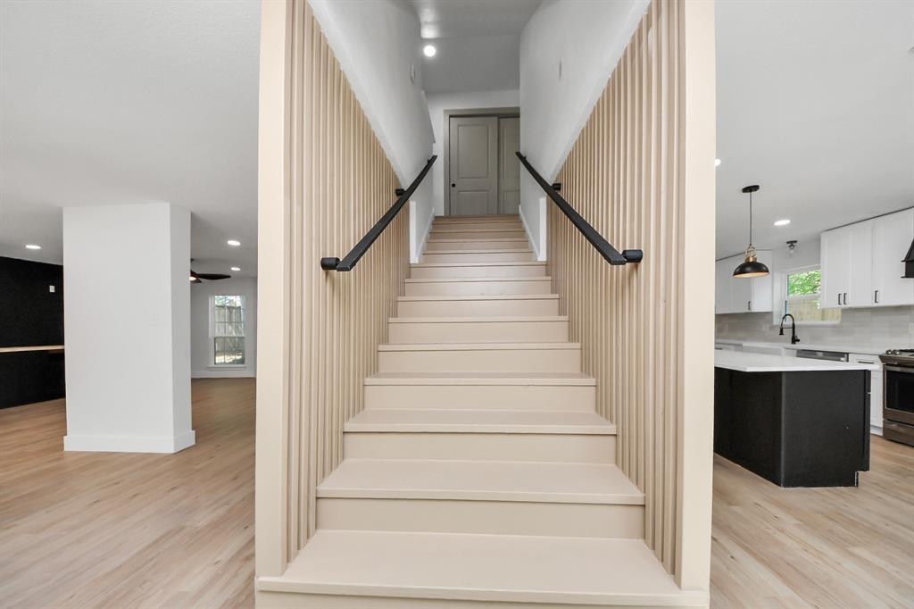 5614 Oakhaven Lane, Houston, Texas image 7