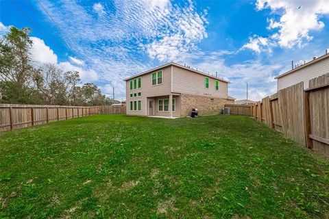 A home in Rosharon