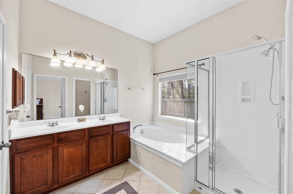 30215 Saw Oaks Drive, Magnolia, Texas image 16