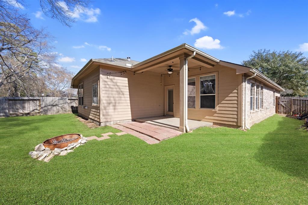 30215 Saw Oaks Drive, Magnolia, Texas image 25