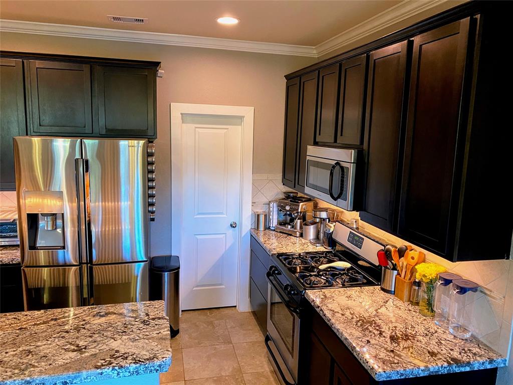 1842 Jara Court, Spring, Texas image 9